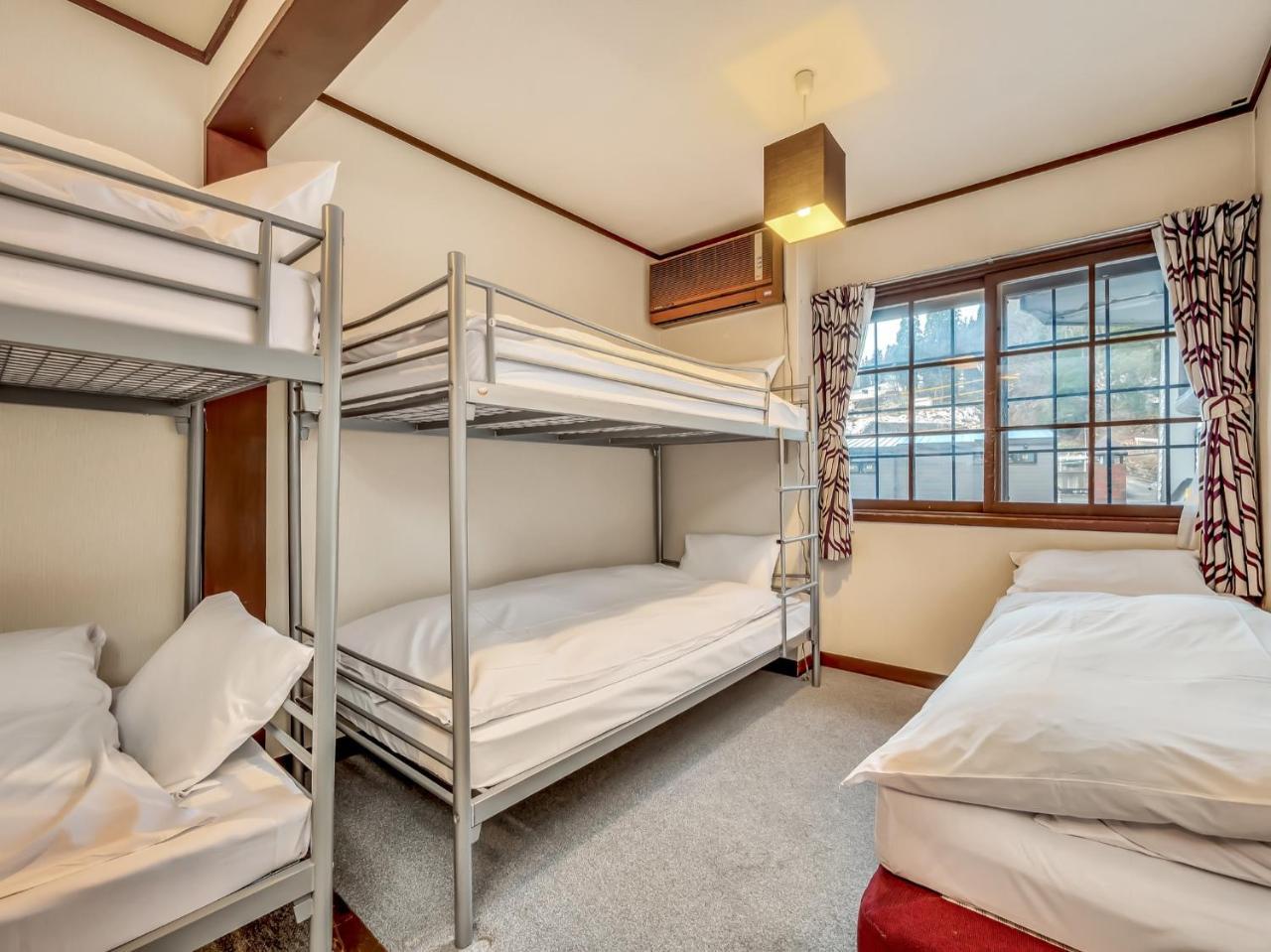 Hakuba Gondola Hotel Zewnętrze zdjęcie