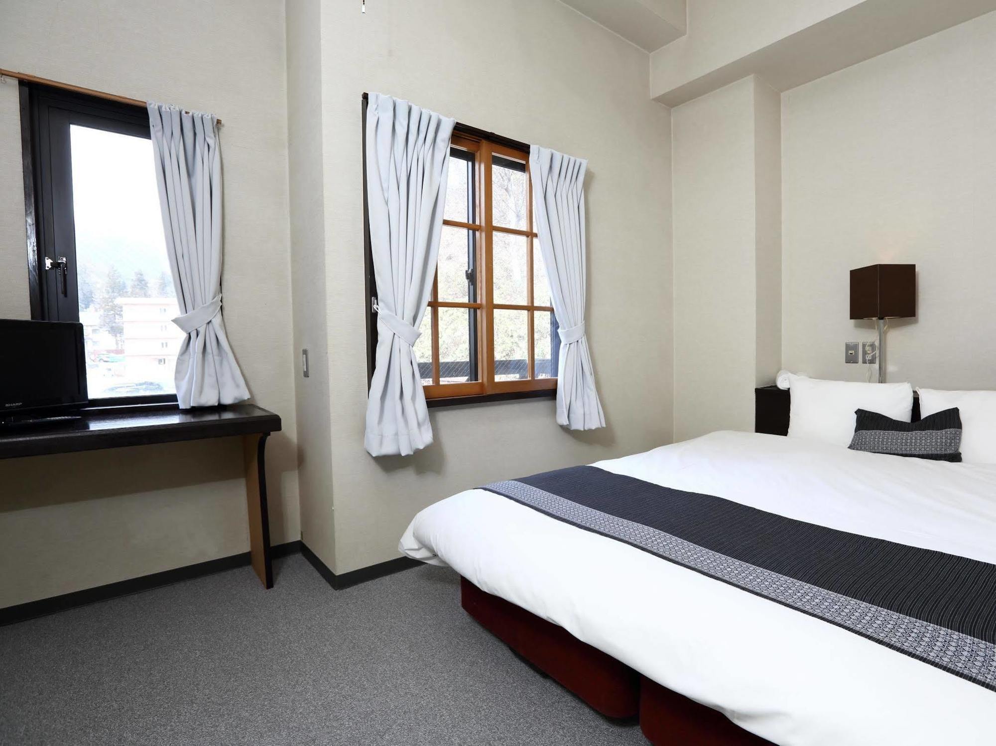 Hakuba Gondola Hotel Zewnętrze zdjęcie